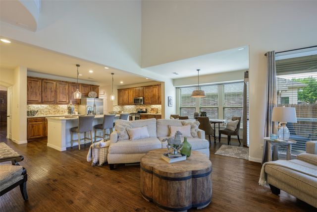 5204 Fringetree Drive, Mckinney, TX 75071