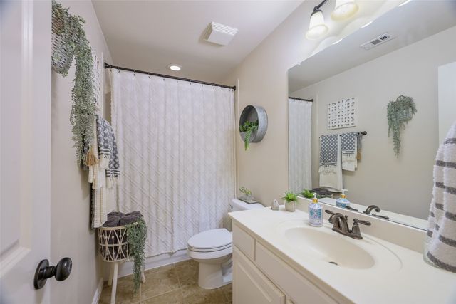 5204 Fringetree Drive, Mckinney, TX 75071