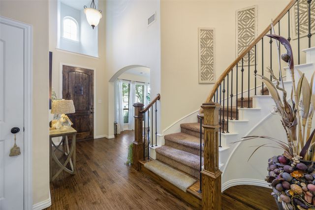 5204 Fringetree Drive, Mckinney, TX 75071