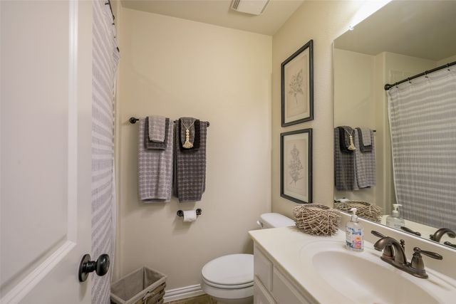 5204 Fringetree Drive, Mckinney, TX 75071