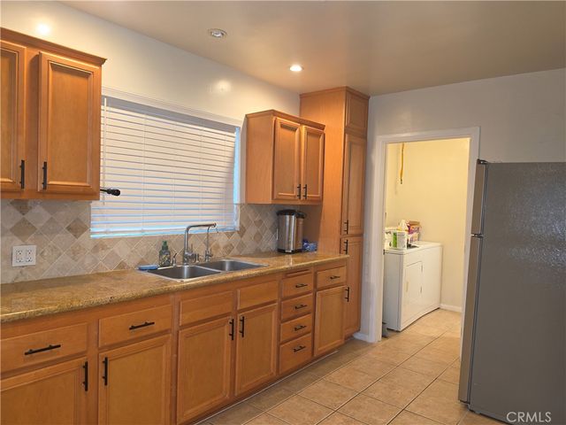 4034 Brighton Ave, Los Angeles, CA 90062