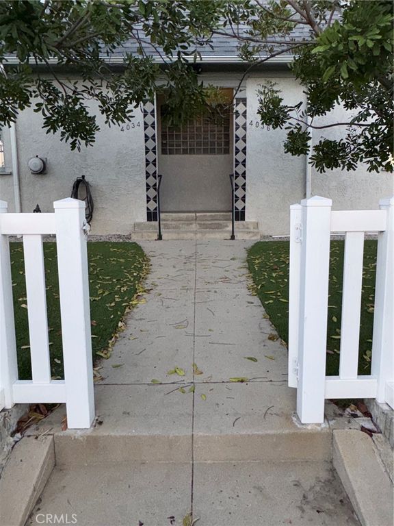 4034 Brighton Ave, Los Angeles, CA 90062 — photo 2