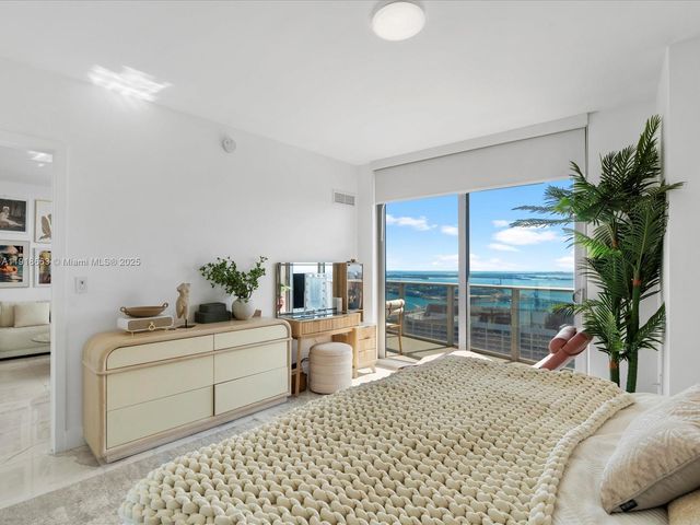 488 NE 18th St 4610, Miami, FL 33132