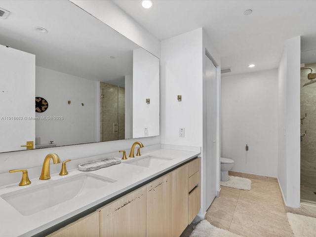 488 NE 18th St 4610, Miami, FL 33132