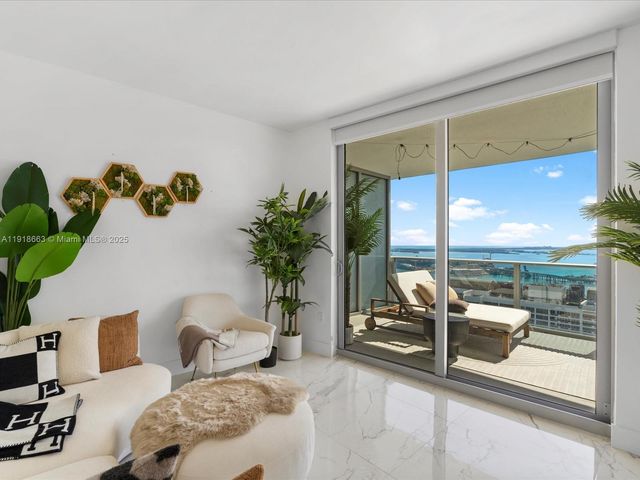 488 NE 18th St 4610, Miami, FL 33132