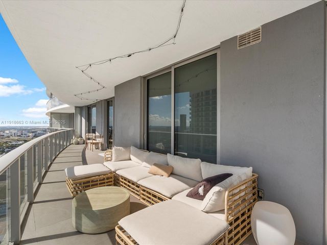 488 NE 18th St 4610, Miami, FL 33132