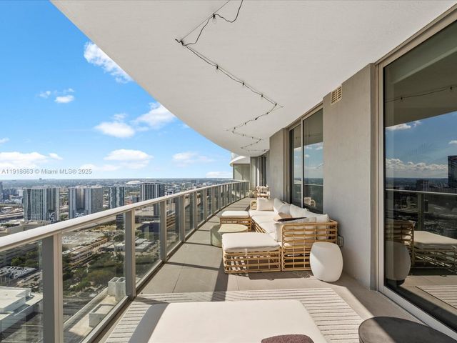 488 NE 18th St 4610, Miami, FL 33132