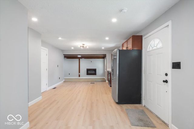1425 Sharon Avenue, Indianapolis, IN 46222