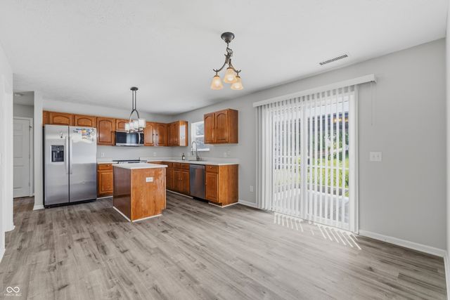 8931 Nest Way, Indianapolis, IN 46231