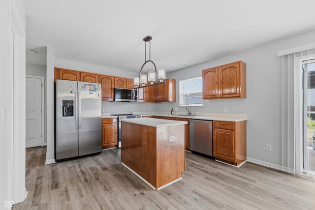 8931 Nest Way, Indianapolis, IN 46231