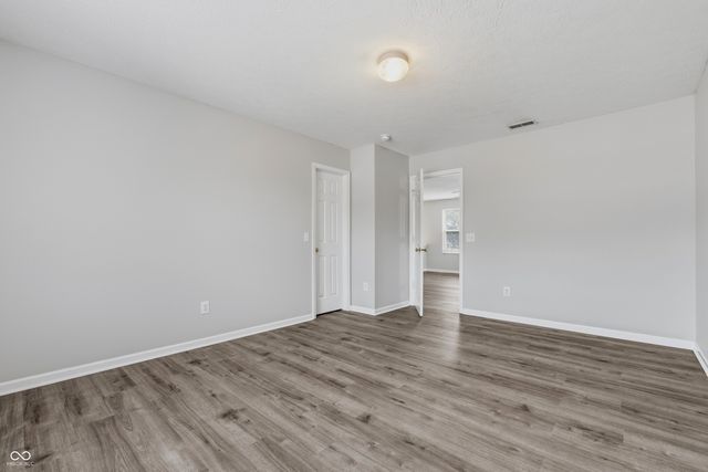 8931 Nest Way, Indianapolis, IN 46231