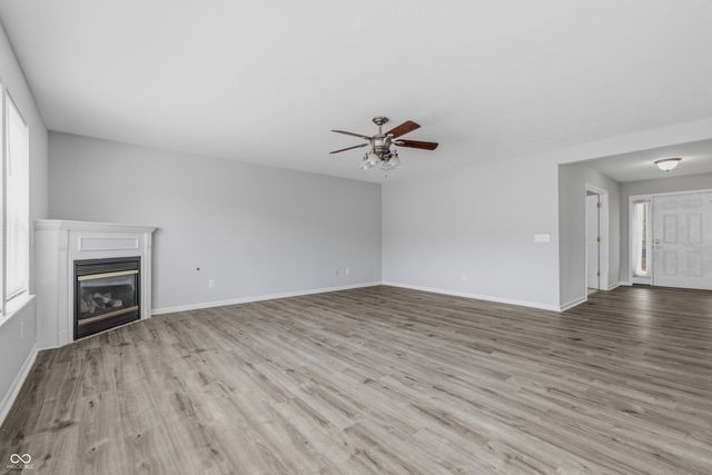 8931 Nest Way, Indianapolis, IN 46231