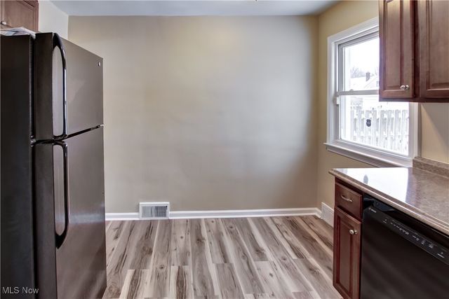 1624 Douglas Road, Wickliffe, OH 44092