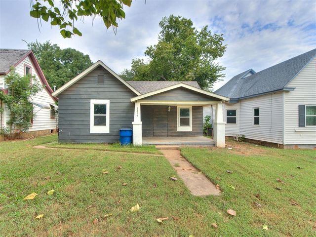 1214 W Logan, Guthrie, OK 73044