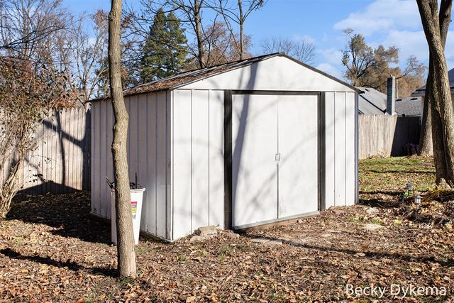 5738 Mount Vernon Avenue, Portage, MI 49024