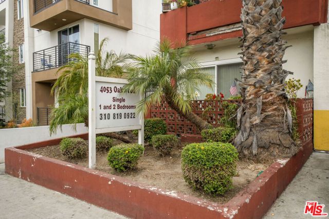 4053 Oakwood Avenue, Los Angeles, CA 90004