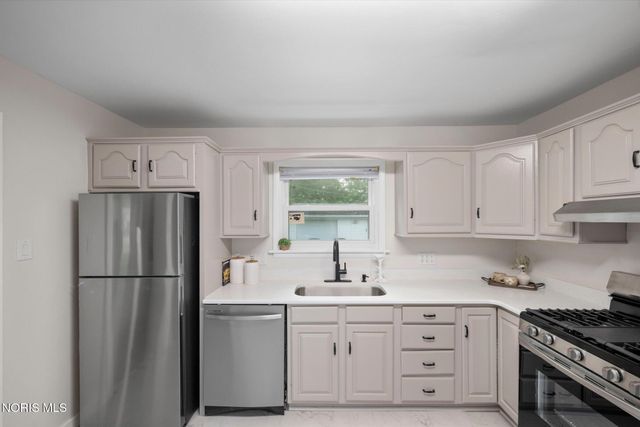 2360 Cheltenham Road, Toledo, OH 43606
