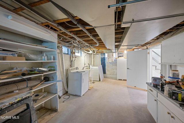 2360 Cheltenham Road, Toledo, OH 43606