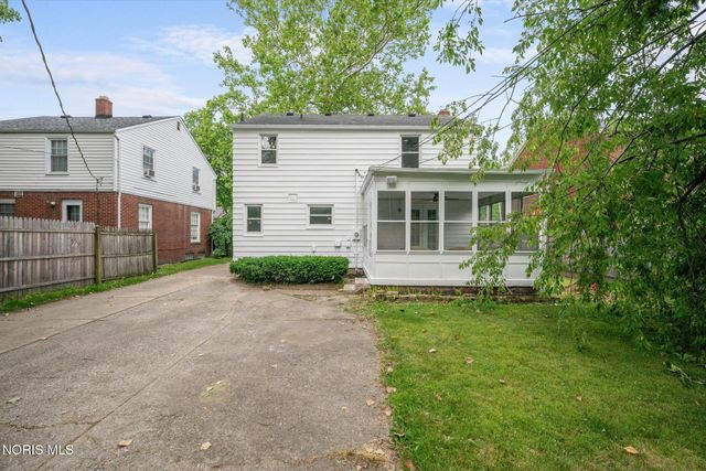 2360 Cheltenham Road, Toledo, OH 43606