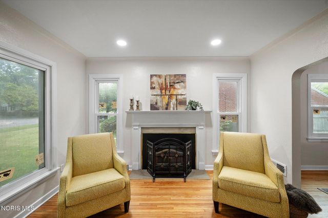 2360 Cheltenham Road, Toledo, OH 43606