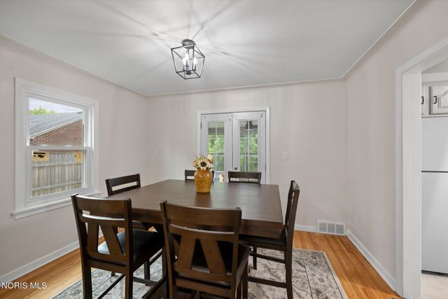 2360 Cheltenham Road, Toledo, OH 43606