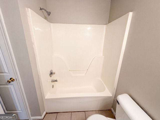 3045 Stonebridge Creek Drive, Lithonia, GA 30058