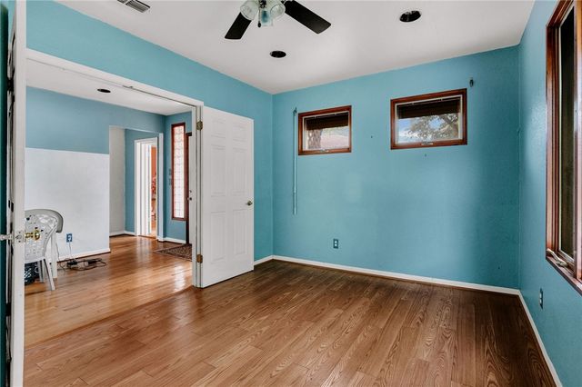 241 Oleander Ave, Corpus Christi, TX 78404