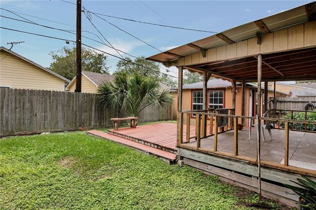 241 Oleander Ave, Corpus Christi, TX 78404