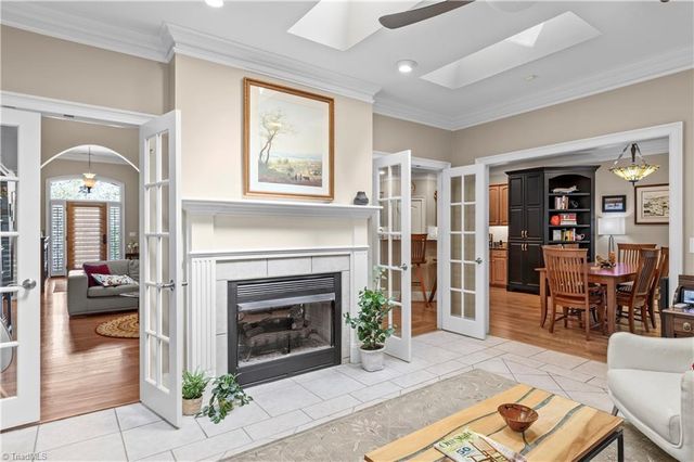 5204 Cedarwood Creek Drive, Winston-salem, NC 27104