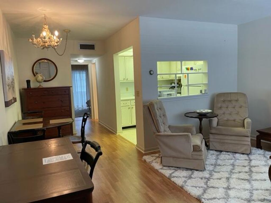 3120 Lake Osborne Drive 208, Lake Worth Beach, FL 33461