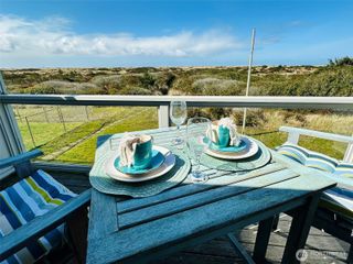 1031 S Sand Dune Avenue W ##B, Ocean Shores, WA 98569