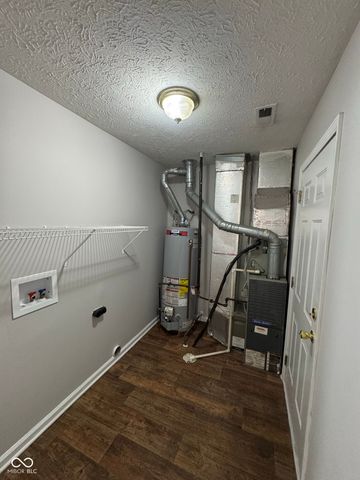 3616 Cedar Pine Place, Indianapolis, IN 46235