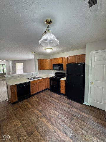 3616 Cedar Pine Place, Indianapolis, IN 46235