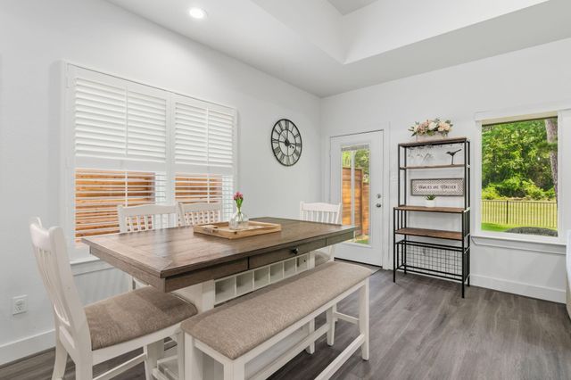 118 Wick Willow Road, Montgomery, TX 77356