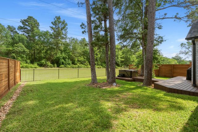 118 Wick Willow Road, Montgomery, TX 77356