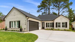 118 Wick Willow Road, Montgomery, TX 77356