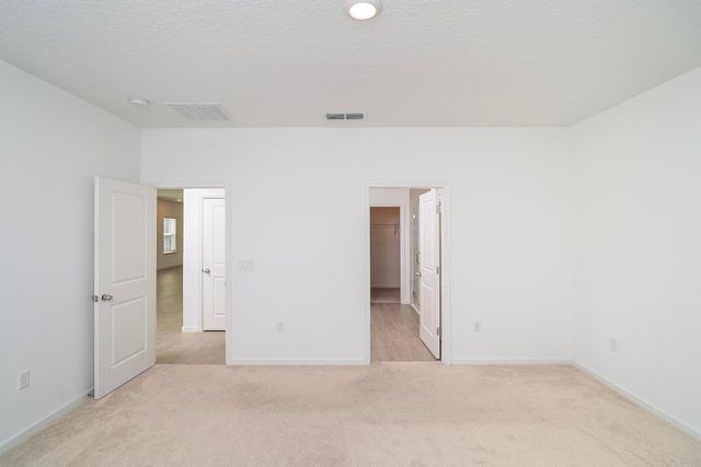 562 Lake Sinclair St, St Augustine, FL 32084