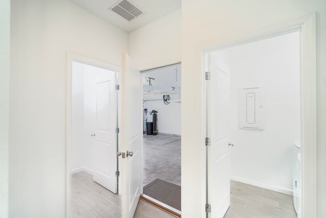 562 Lake Sinclair St, St Augustine, FL 32084