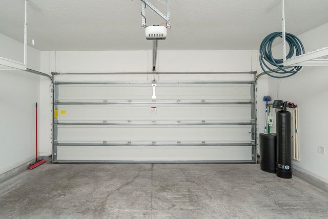 562 Lake Sinclair St, St Augustine, FL 32084