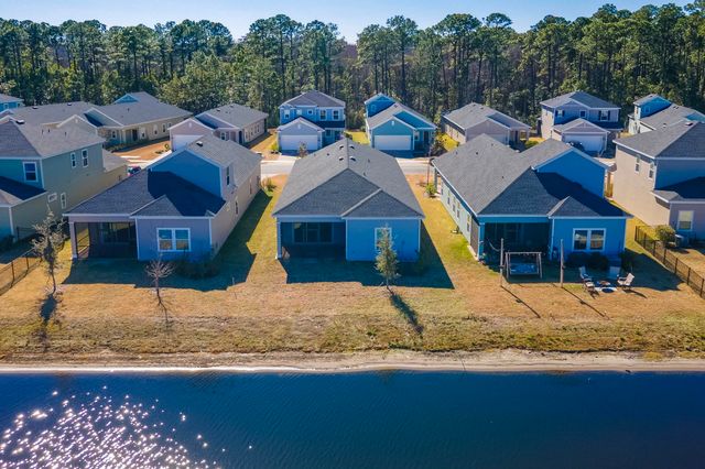 562 Lake Sinclair St, St Augustine, FL 32084