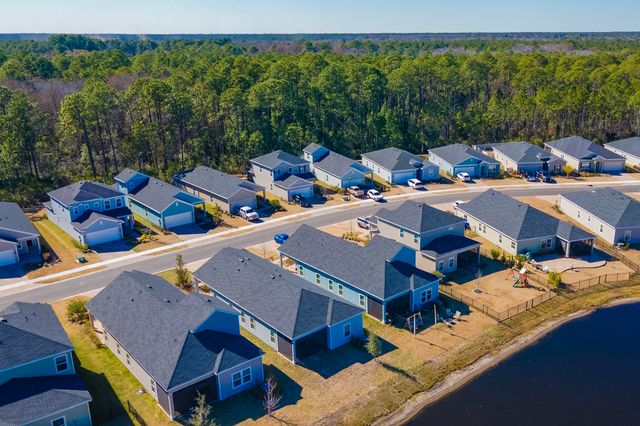 562 Lake Sinclair St, St Augustine, FL 32084