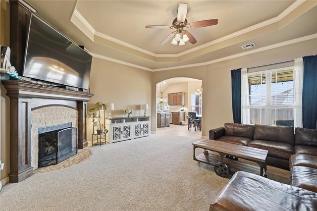 11716 SW 21st Street, Yukon, OK 73099