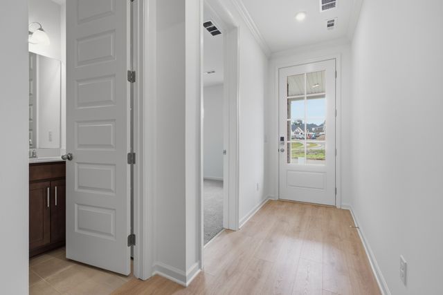 710 Delta Circle, Mount Juliet, TN 37122