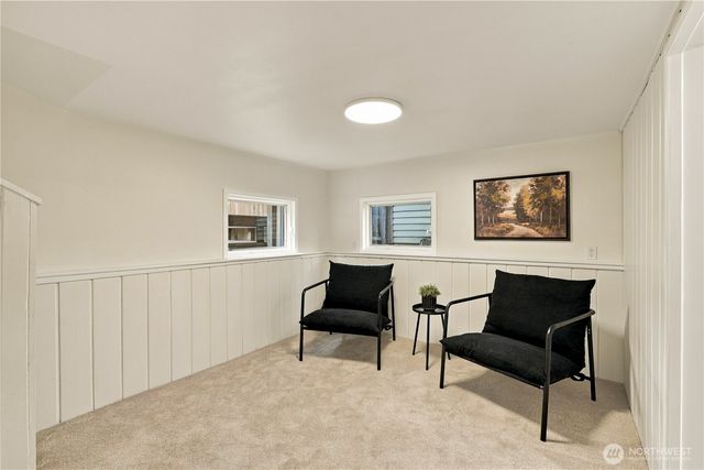 8055 Corliss Avenue N, Seattle, WA 98103