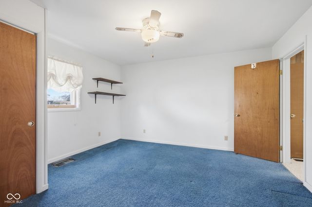 8327 N Washington Street, Sheridan, IN 46069