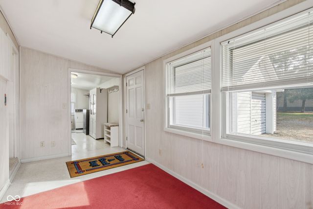 8327 N Washington Street, Sheridan, IN 46069