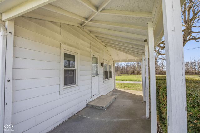 8327 N Washington Street, Sheridan, IN 46069