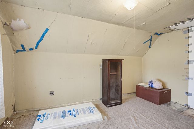 8327 N Washington Street, Sheridan, IN 46069