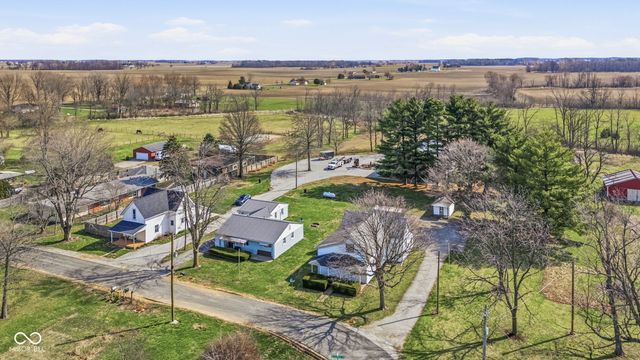 8327 N Washington Street, Sheridan, IN 46069