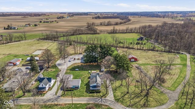 8327 N Washington Street, Sheridan, IN 46069